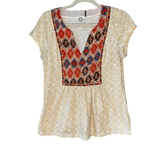 Akemi + Kin by Anthropologie Honey Valley Aztec‎ pattern cap sleeve top. Size M - Picture 1 of 9